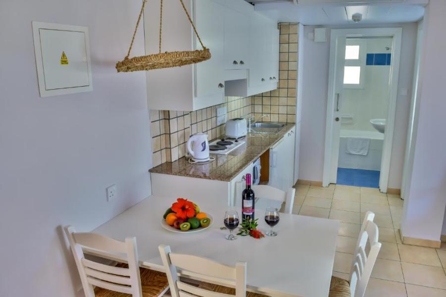 ONE BEDROOM APARTMAN