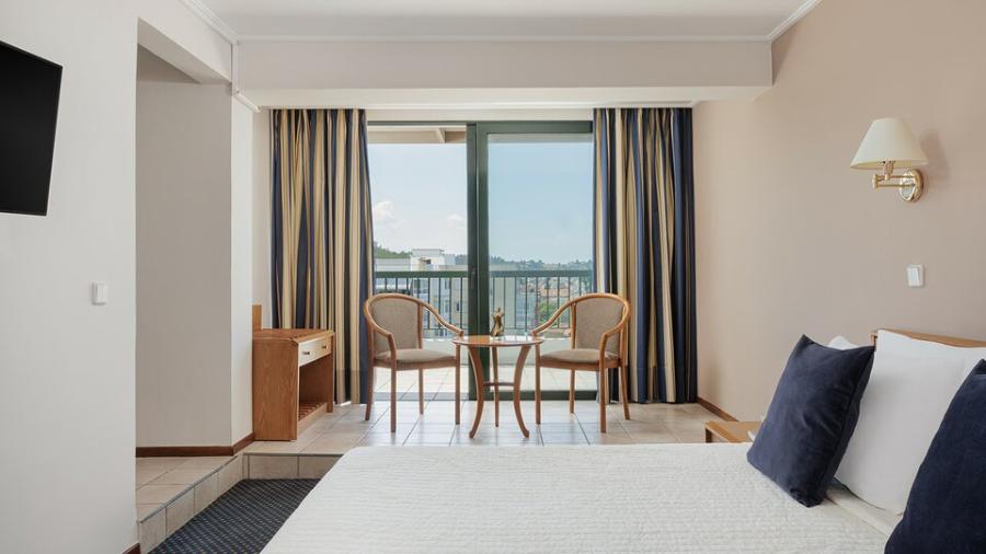 deluxe suite