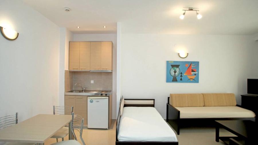 SUPERIOR APARTMAN POGLED BASTA
